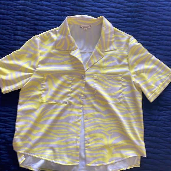 Large top - Picture 1 of 1